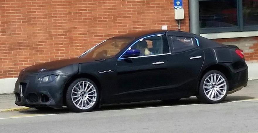 Alfa Romeo Giulia spotted with near-production body?