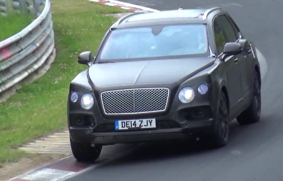 Video: Bentley Bentayga spotted again, pushing hard on Nurburgring