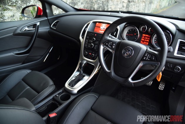 2015 Holden Astra GTC Sport-interior