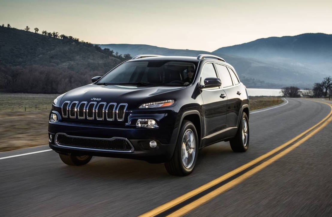 Jeep Cherokee vulnerable to remote hacking, USA only (video)