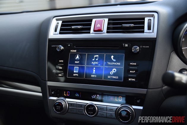 2015 Subaru Liberty 3.6R-touchscreen