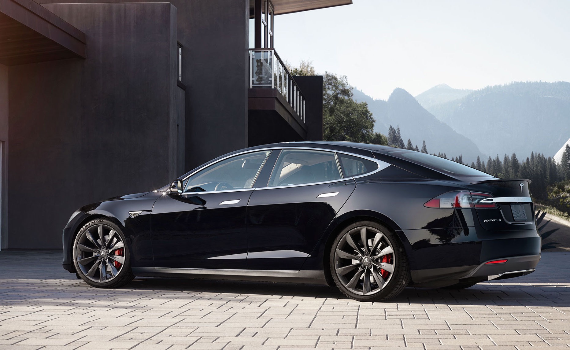 Tesla Model S updated for Australia, P85D Ludicrous pack now available