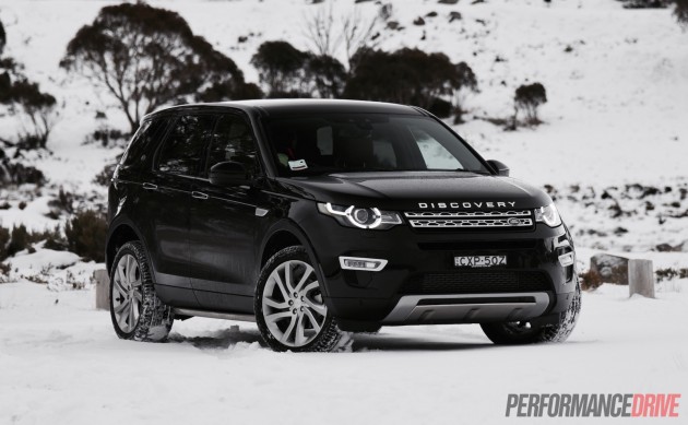 2015 Land Rover Discovery Sport HSE-front