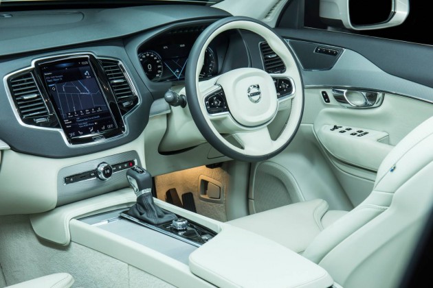 2015 Volvo XC90-interior