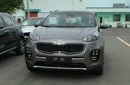 2016 Kia Sportage spotted, reveals new-look design (video)