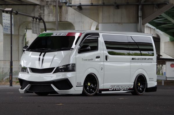 s-a-d-custom-creates-lamborghini-like-toyota-hiace-performancedrive