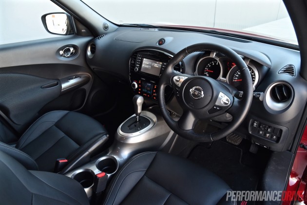 2015 Nissan Juke Ti-S-interior