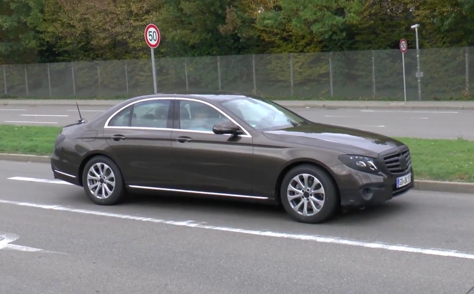 2016 Mercedes-Benz E-Class W213 mule spotted, most revealing yet