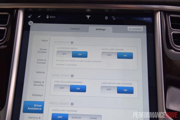 2015 Tesla Model S P90D-Autopilot