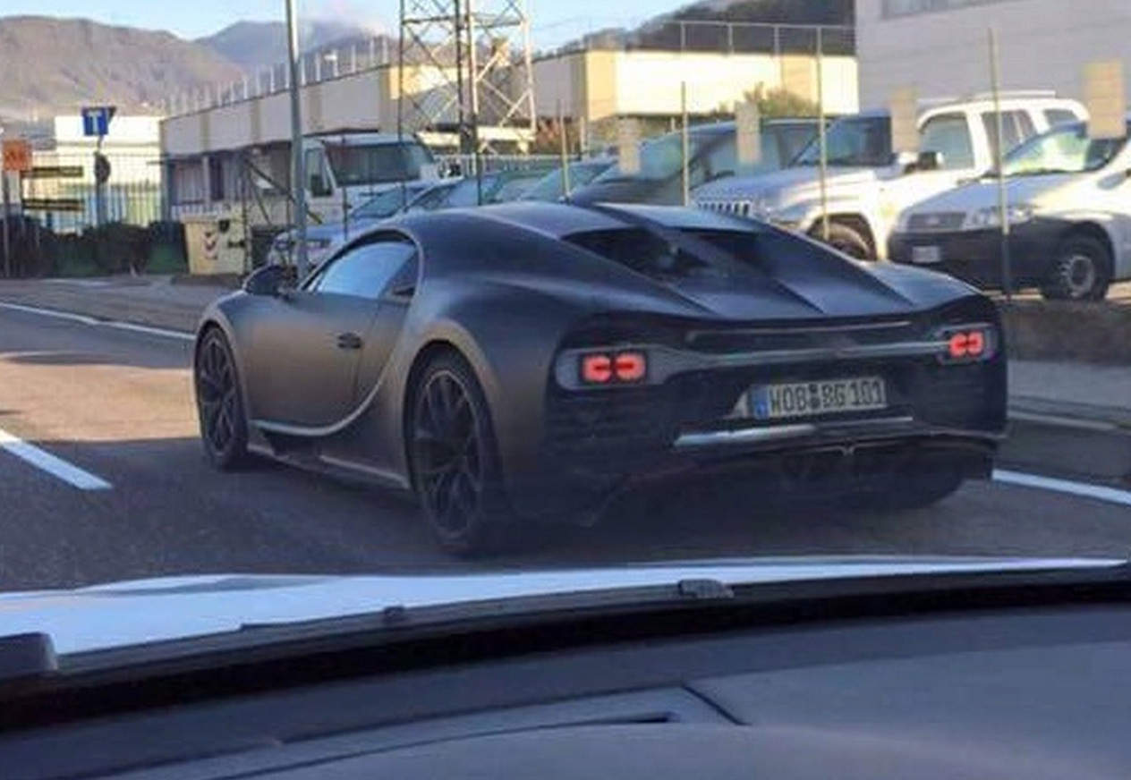 Bugatti ‘Chiron’ prototypes spotted, most revealing yet