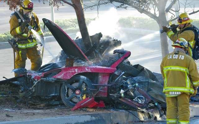 Paul Walker's father suing Porsche, 'lack of safety features' on Carrera GT  - PerformanceDrive
