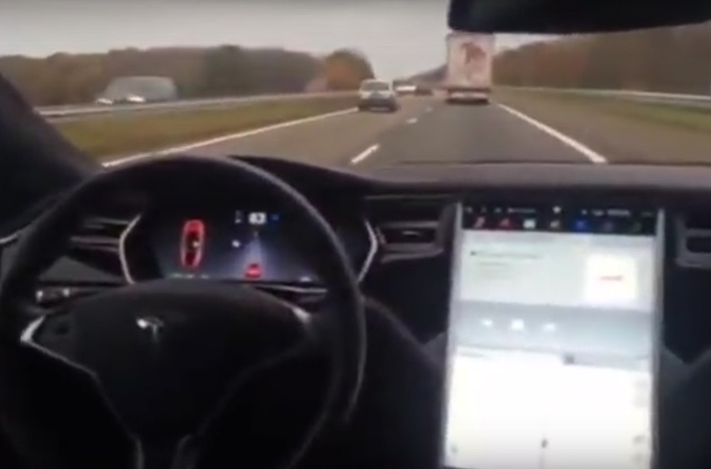 Back seat driving with Tesla Auto Pilot, Elon Musk says “not good”