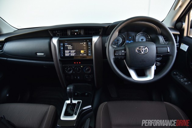 2016 Toyota Fortuner GX review (video) – PerformanceDrive