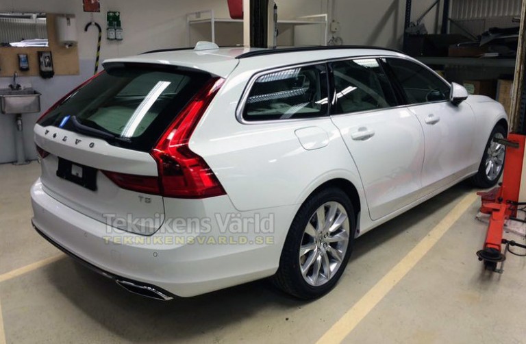 Undisguised 2016 Volvo V90 wagon spotted