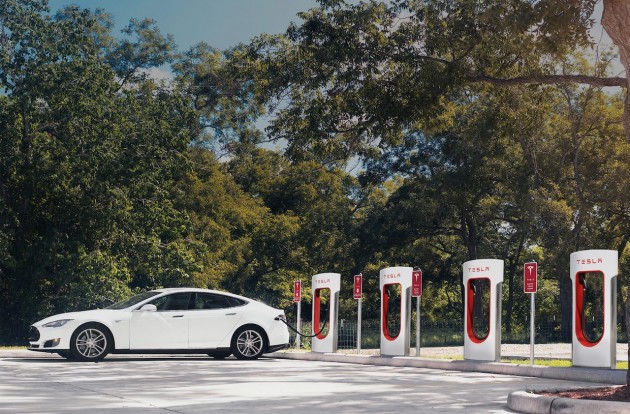 Tesla supercharger station