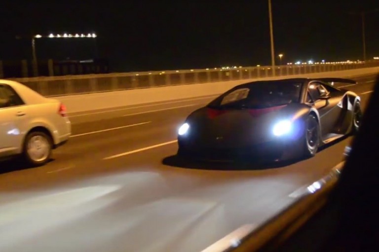 Video: Lamborghini Sesto Elemento screams on the street