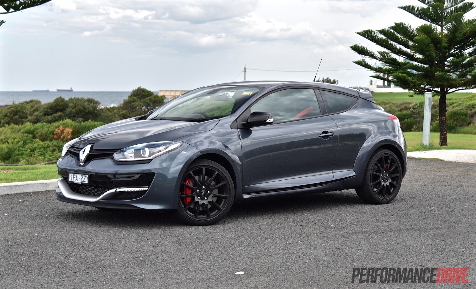 Renault Megane R S 275 Cup Premium Review Video Performancedrive