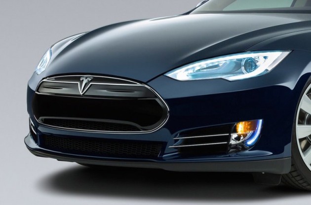 Tesla Model S-nose