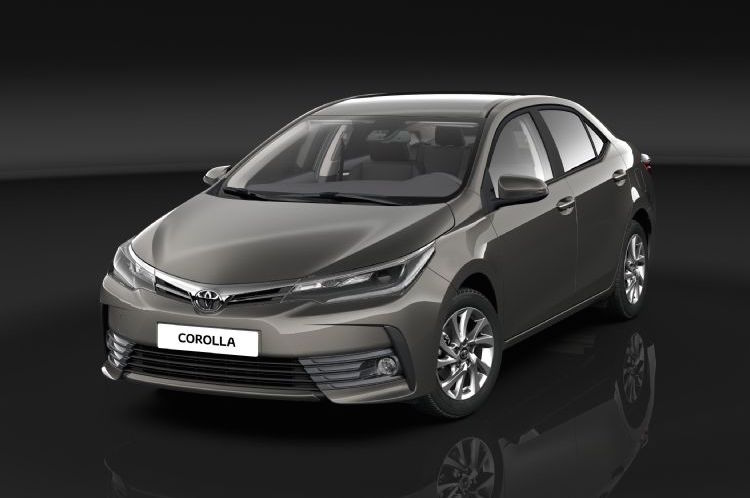 2017 Toyota Corolla sedan goes for premium look