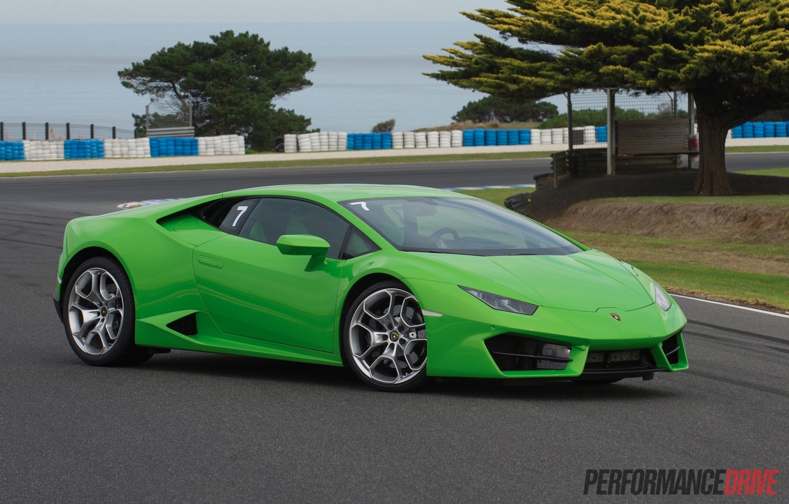 Lamborghini Huracan LP 580-2 review - Australian launch ...