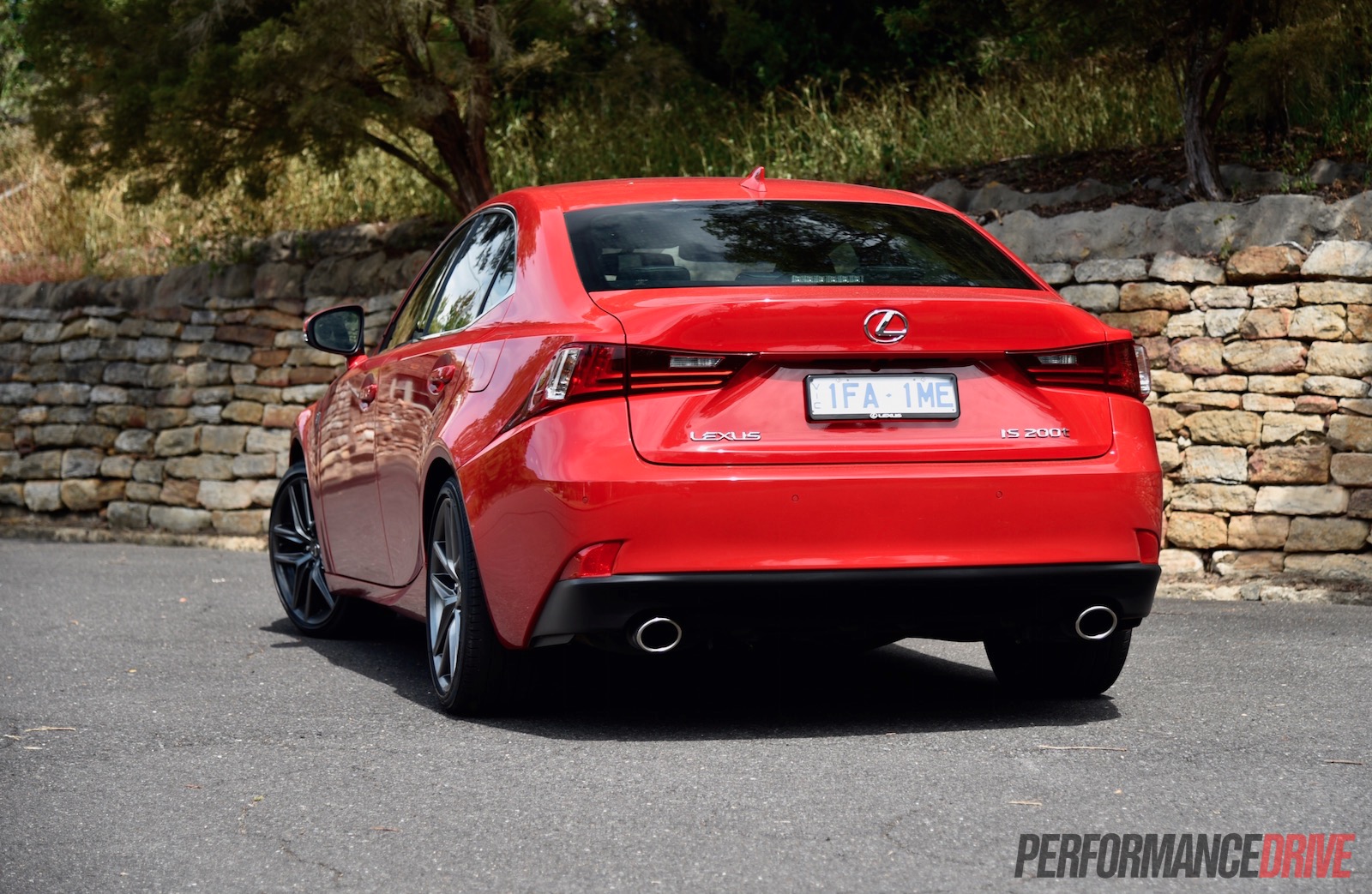 2016 Lexus IS 200t F Sport review (video) | PerformanceDrive1600 x 1043