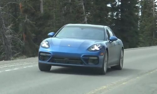 2017 Porsche Panamera spotted, almost completely undisguised (video)