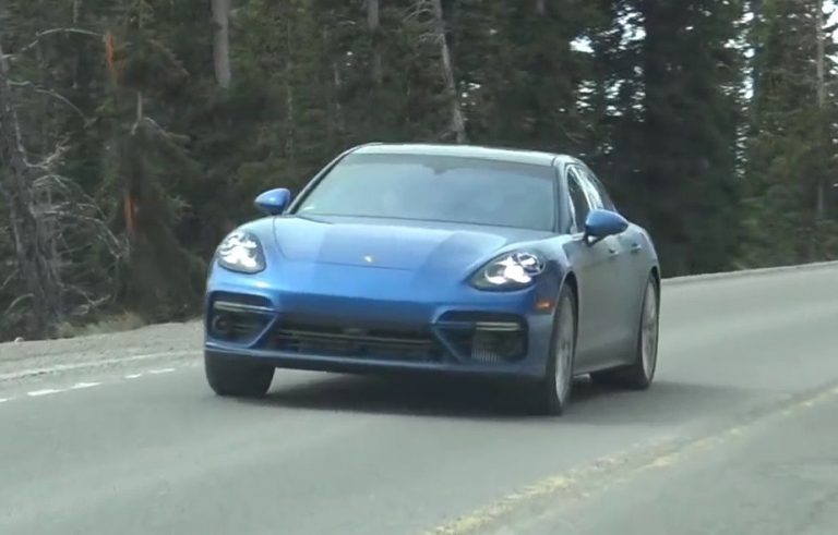2017 Porsche Panamera spotted, almost completely undisguised (video)