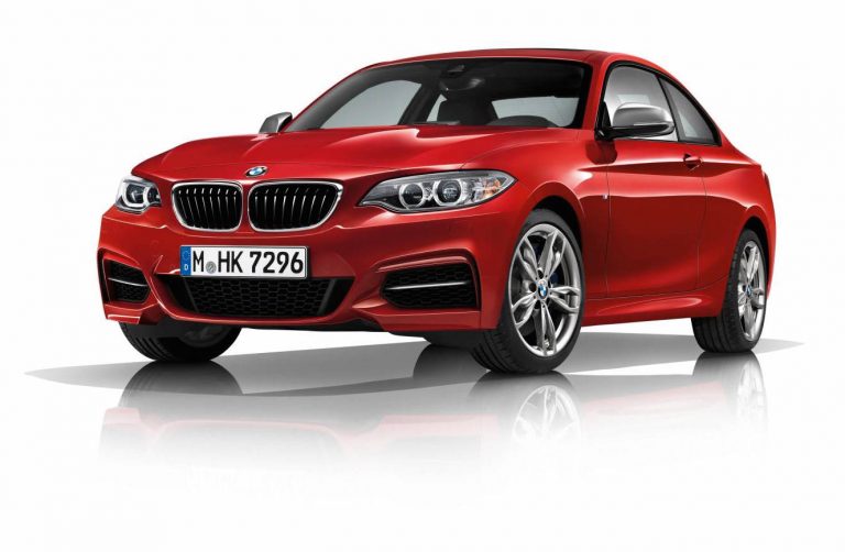 BMW M140i & M240i revealed; 250kW for entry M Performance models