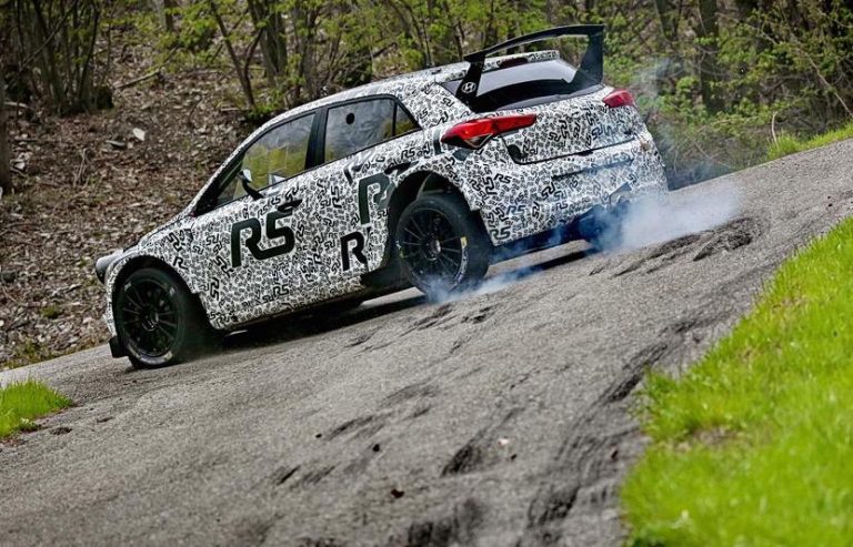 Next-gen Hyundai i20 R5 rally car commences tarmac testing