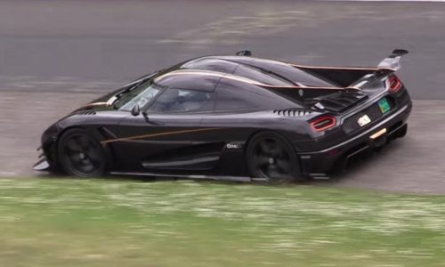 Koenigsegg prepares to take down Nurburgring lap record (video)