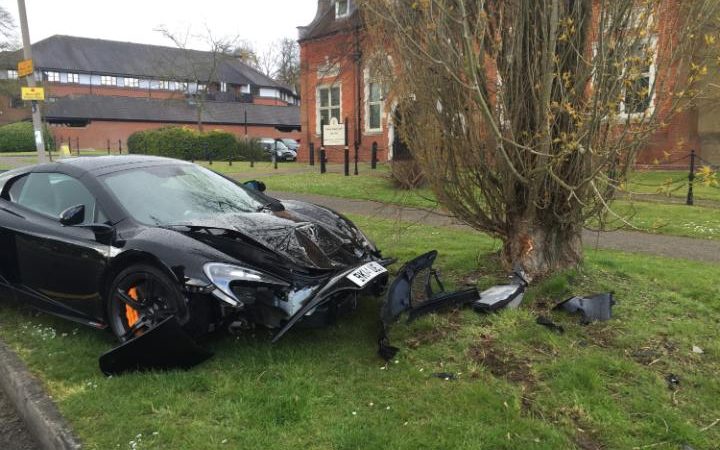 Man takes delivery of McLaren 650S, crashes 10 minutes later