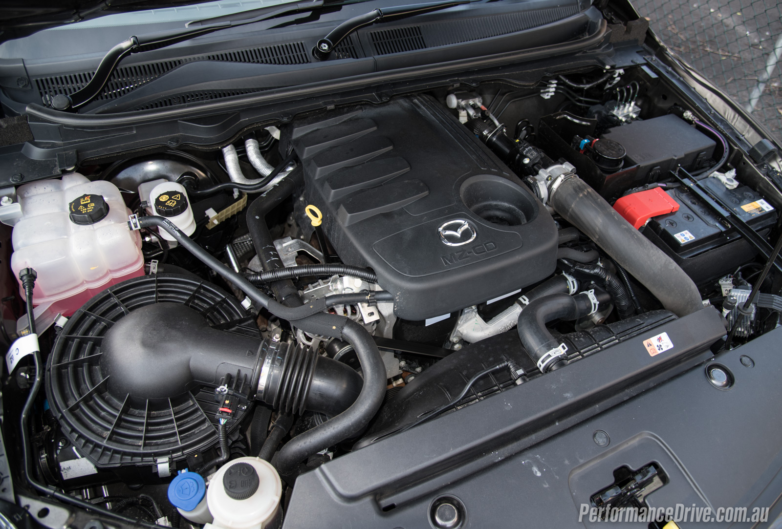 2016 Mazda BT-50 XTR-engine