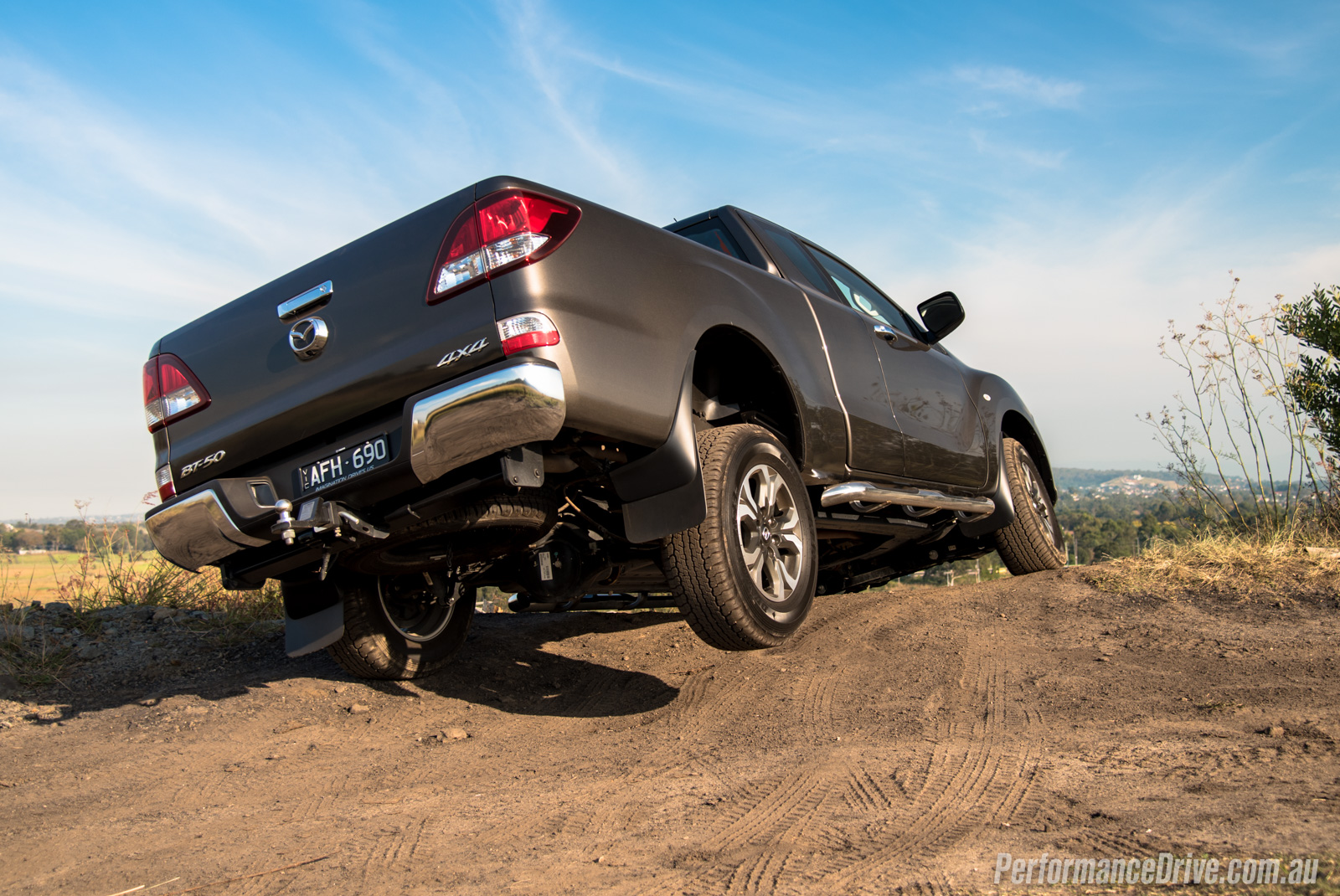 2016 Mazda BT-50 XTR Freestyle review (video ...