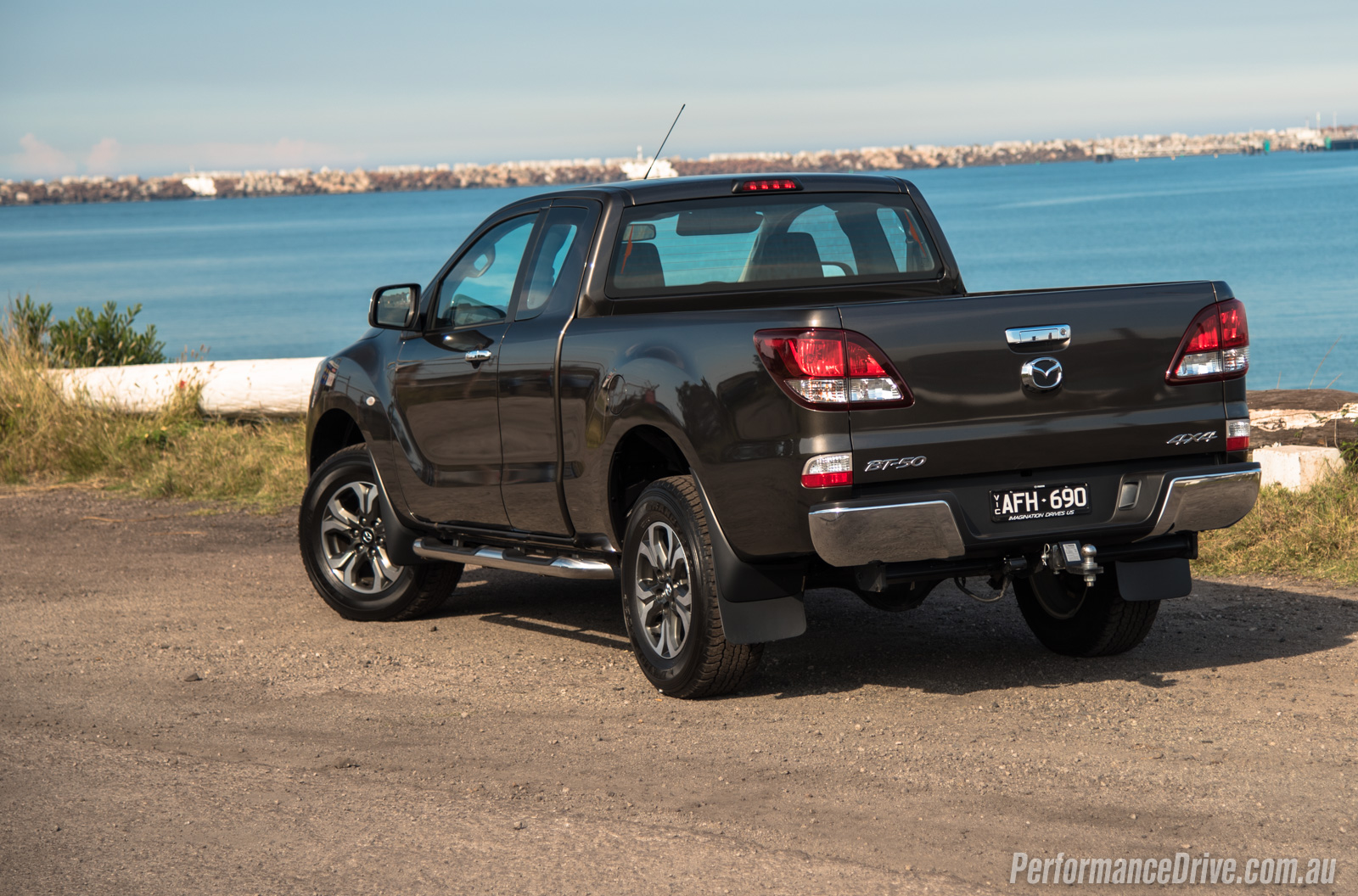 2016 Mazda BT-50 XTR Freestyle review (video ...