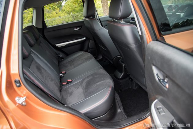 2016 Suzuki Vitara S Turbo-rear seats