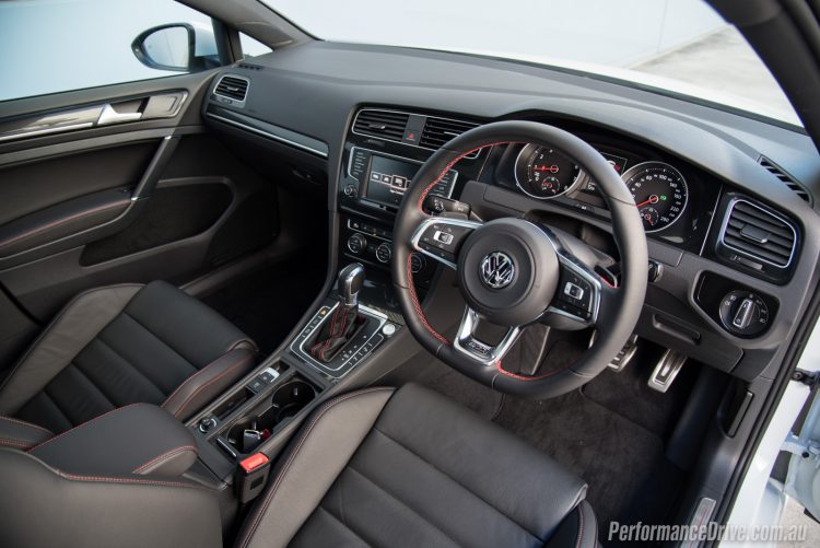 2016 Volkswagen Golf GTI-interior