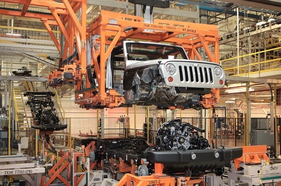 FCA invests US$1b in facility shuffle, Jeep Compass production ending