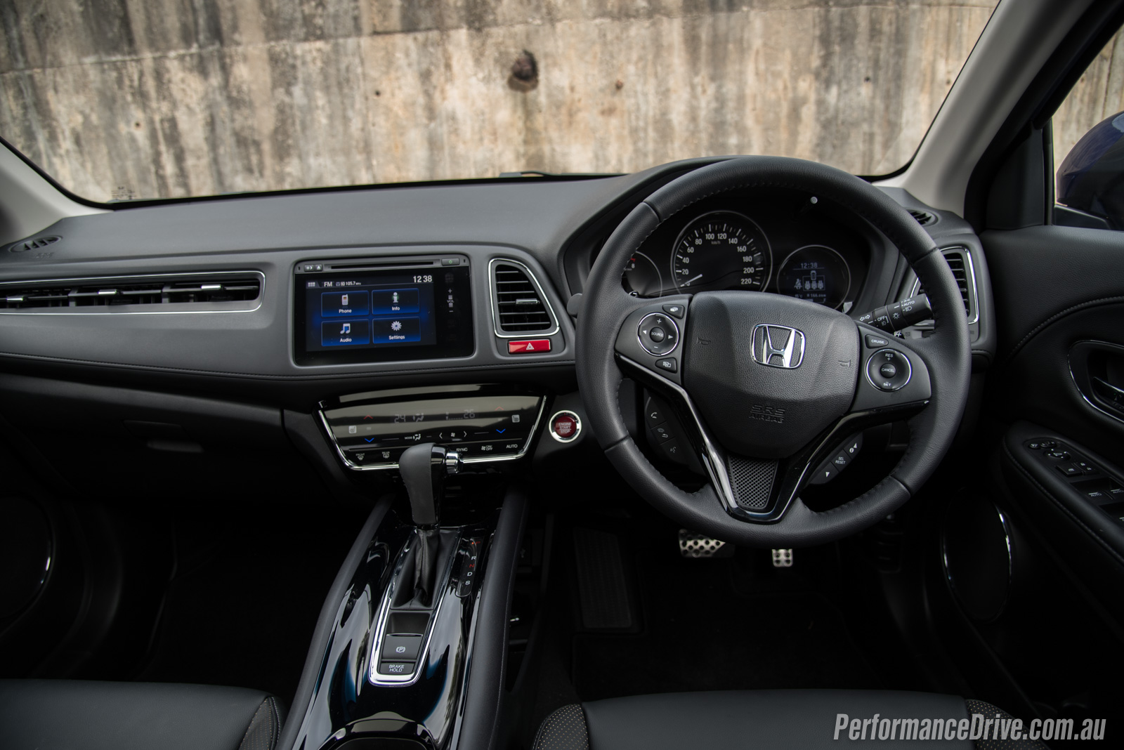 16 Honda Hr V Vti L Review Video Performancedrive