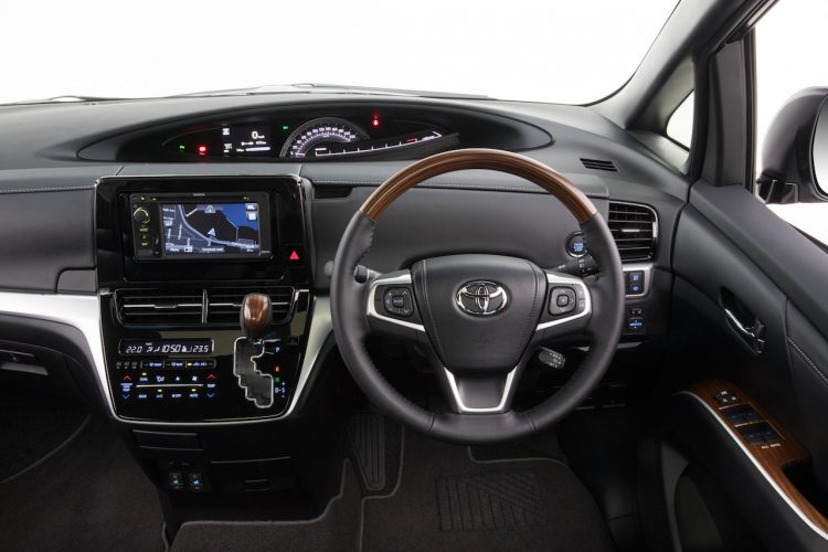 2016 Toyota Tarago interior