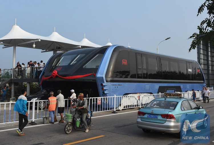 China elevated bus
