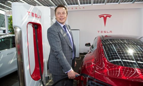 Elon Musk confirms Tesla is planning a minibus