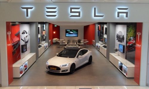 Tesla reports 13th straight quarterly loss, more pressure on production