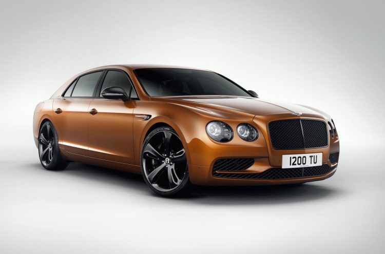 2017 Bentley Flying Spur W12 S-gold