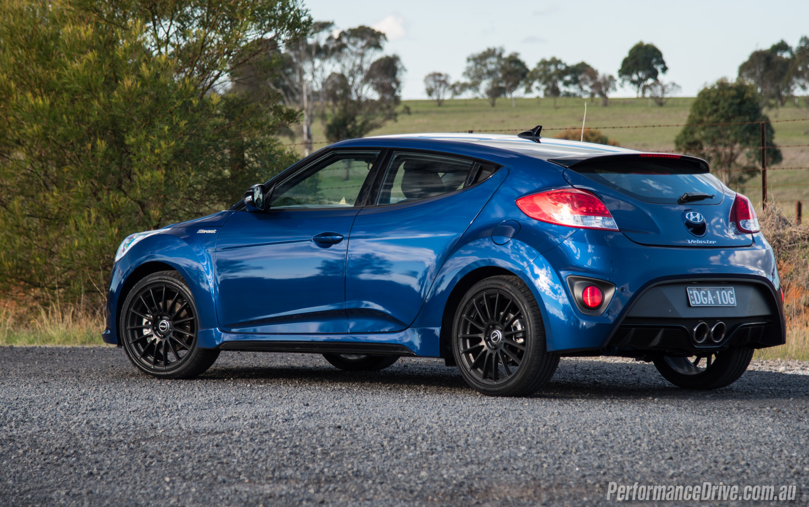 Hyundai Veloster Street Turbo review – first impressions (POV)