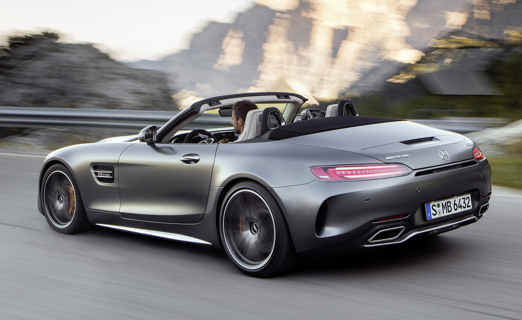 Mercedes-AMG GT C Roadster revealed as new drop-top sports car