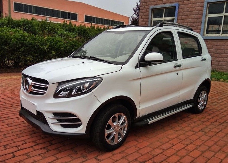 Chinese company makes fake Mercedes electric SUV
