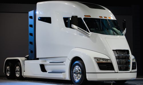 Real Nikola One hydrogen truck revealed with 746kW