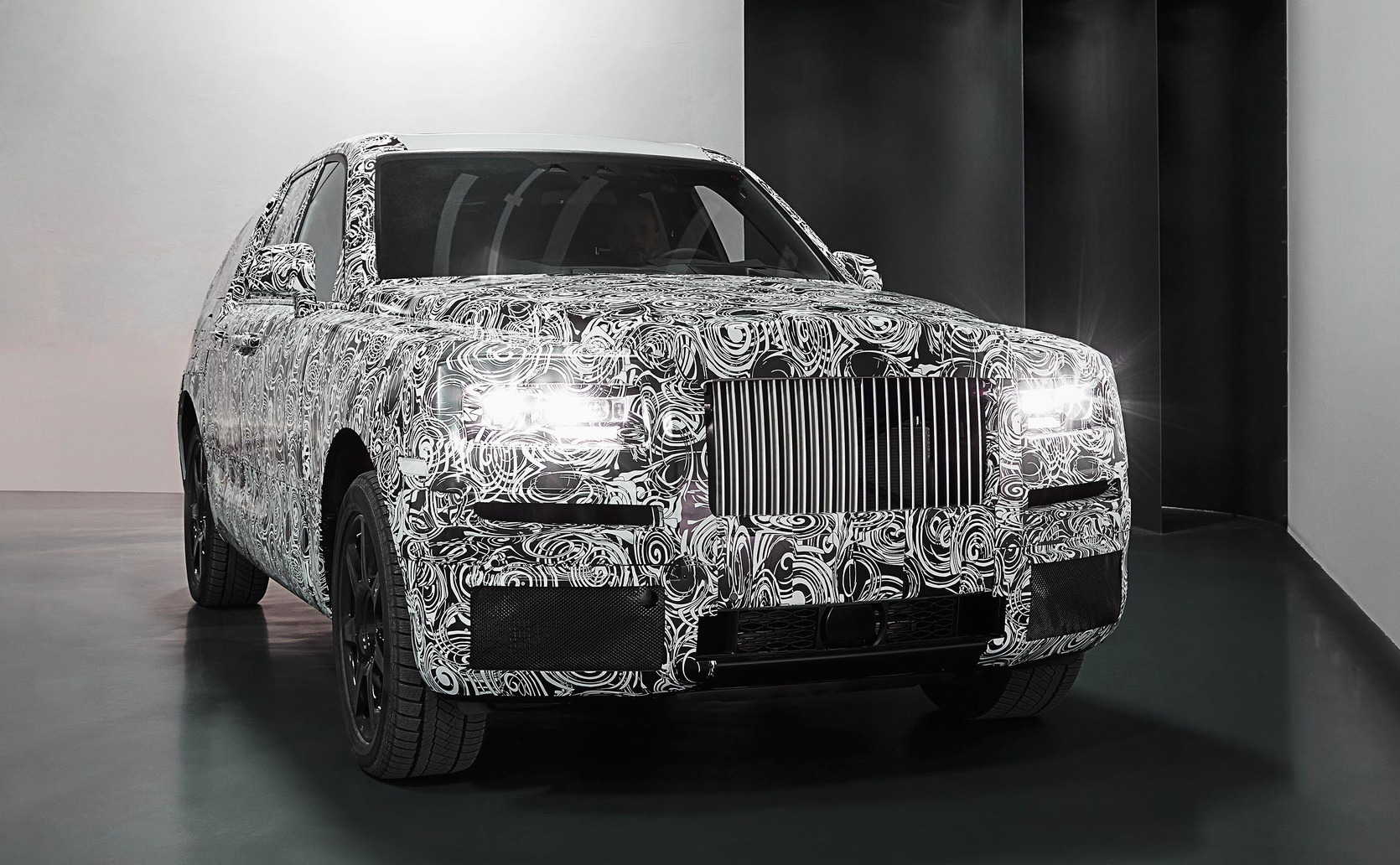 Rolls-Royce Cullinan SUV previewed with near-production body