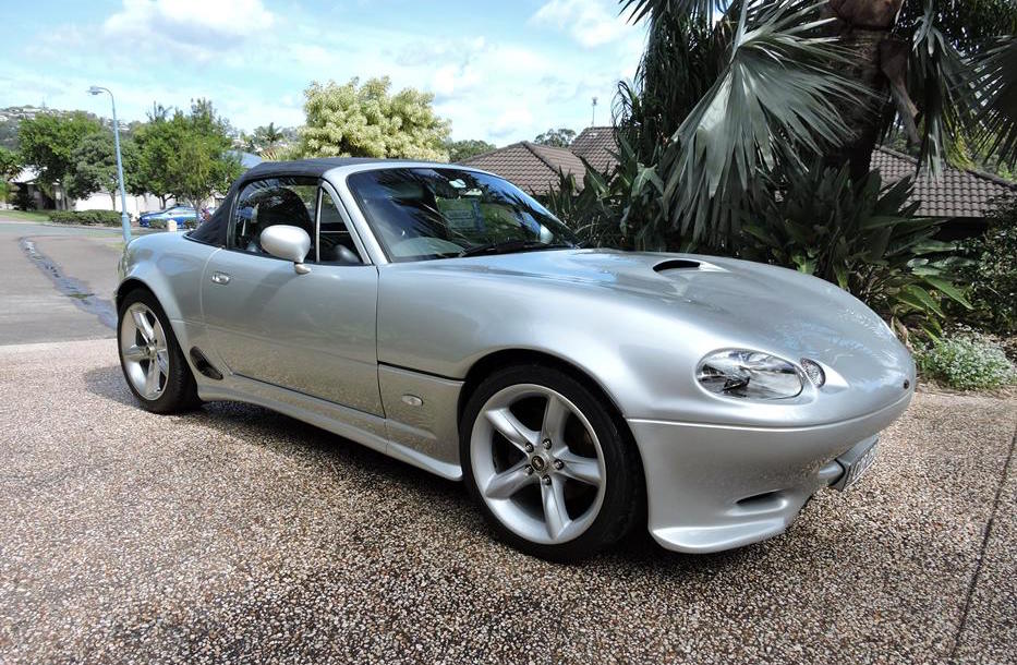 For Sale: 2002 Bullet Roadster – Mazda MX-5 with Lexus 1UZ V8