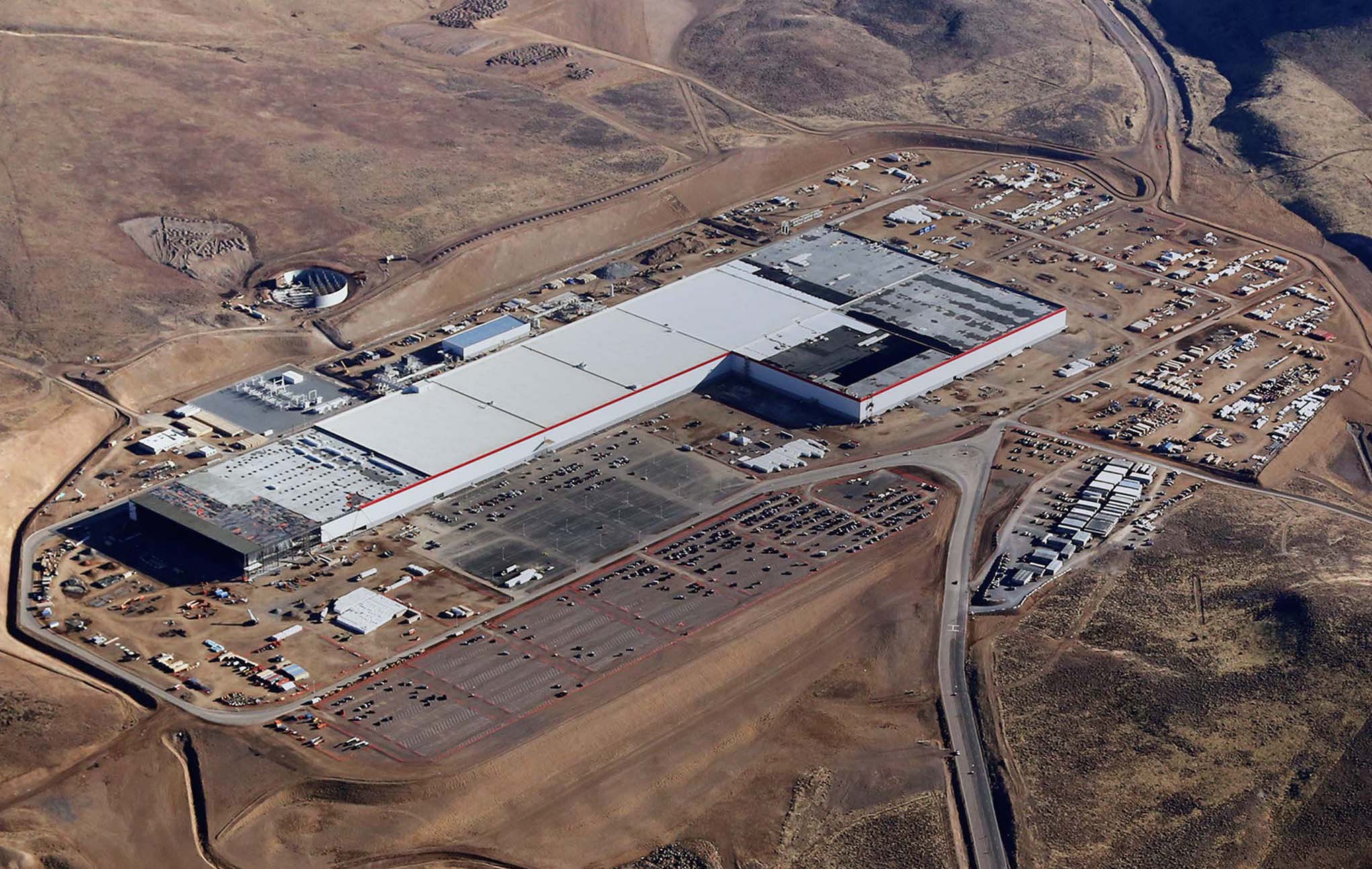 Tesla begins battery cell production at Gigafactory